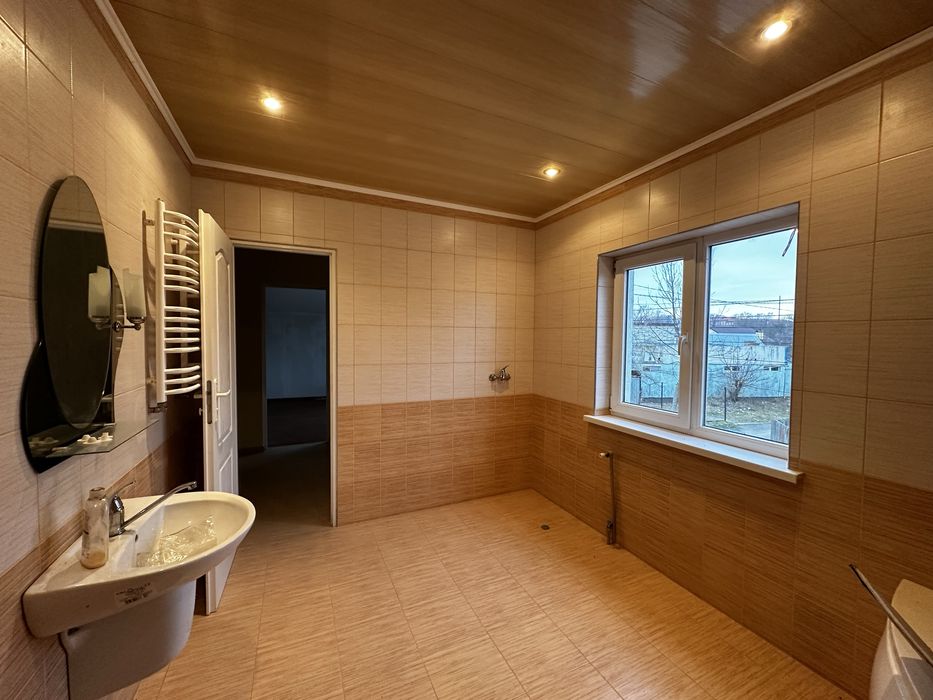 Продаж 2 поверхового будинку в Дрогобичі