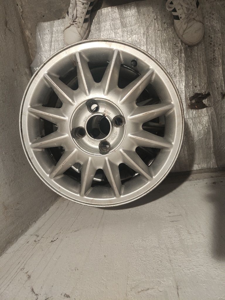 Felgi Ford Fokus  4 sztuki, 4x108 r16 ET 49.5