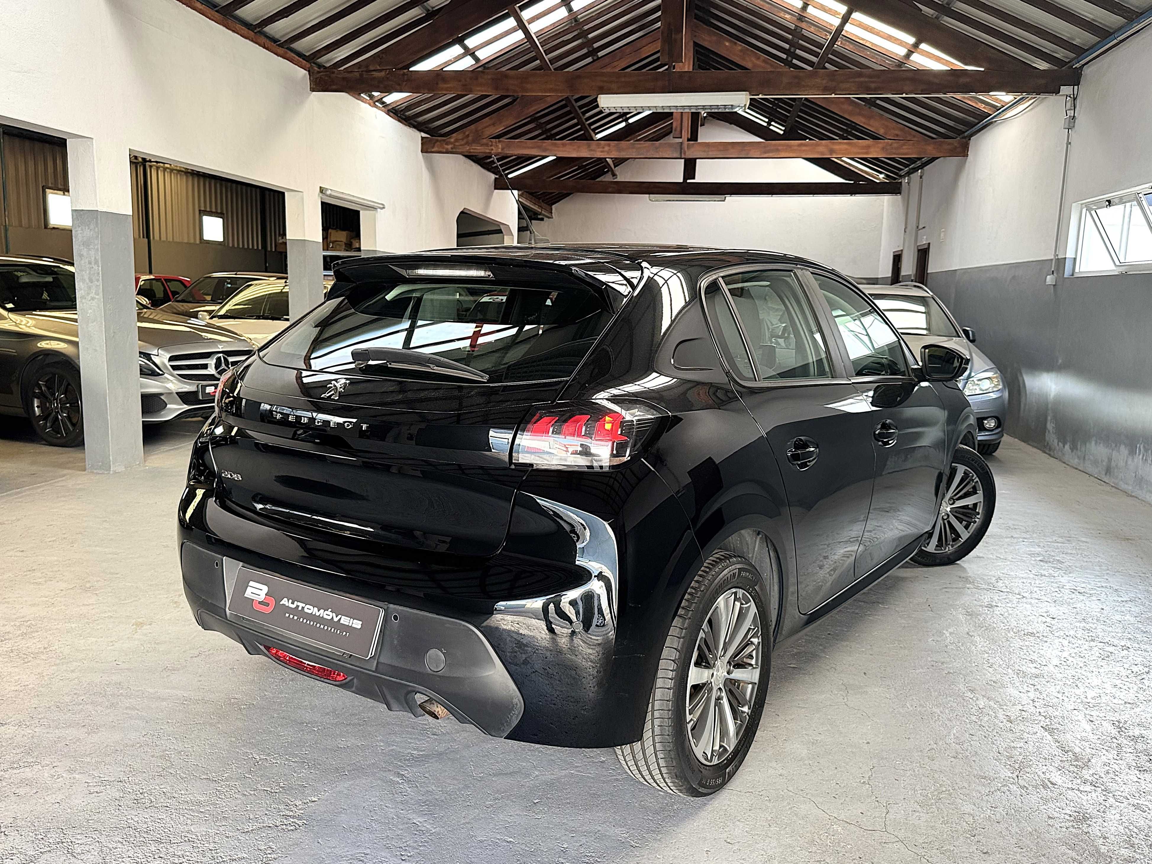 Peugeot 208 1.2 PureTech C/Novo