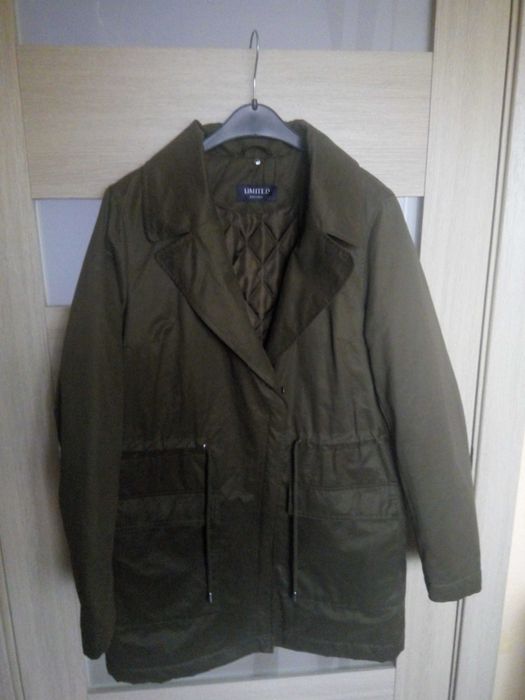 Жіноча темно оливкова демісезонна курточка M&S розмір 10 на 44-46