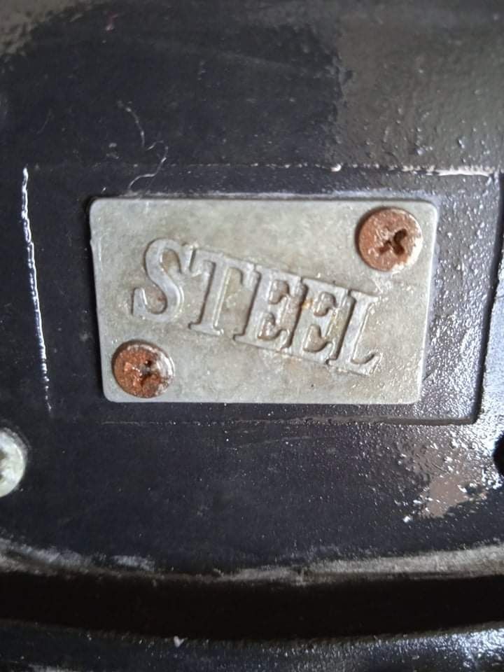 Buty Martensy Steel, r. 37