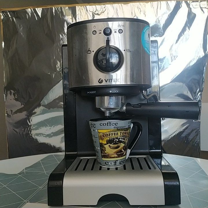 Кавоварка  Vitek VT-1513-BK для меленої кави