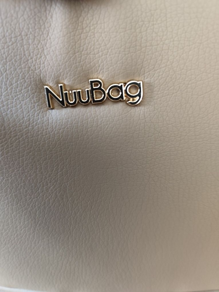 NuuBag  torebka listonoszka beżowa Timeless