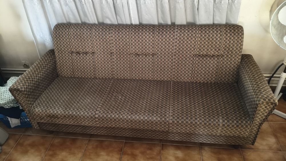 Sofá 3 lugares e poltrona em tecido