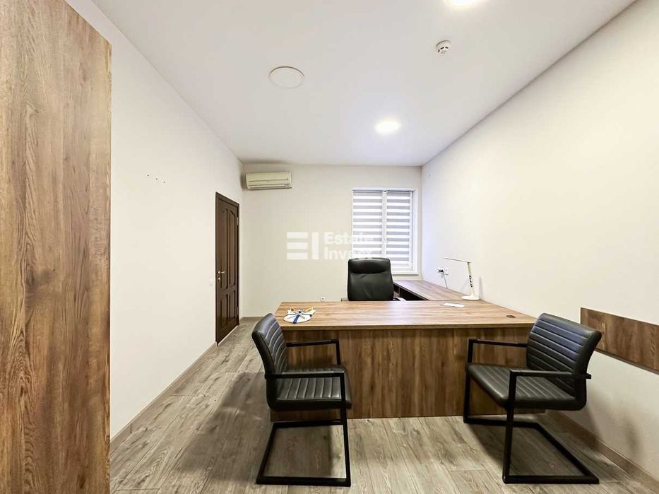 Продаж ОСЗ у самому бізнес-центрі міста, по вул. Космічна, 12