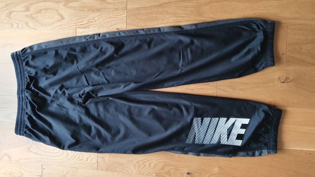 Spodnie Nike 158/170