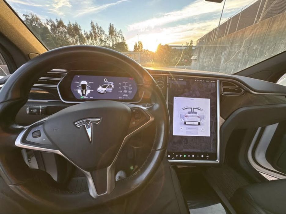 Tesla Model X 100D Long Range - Vendo á melhor proposta -Ler descrição