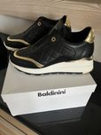 Взуття Baldinini
