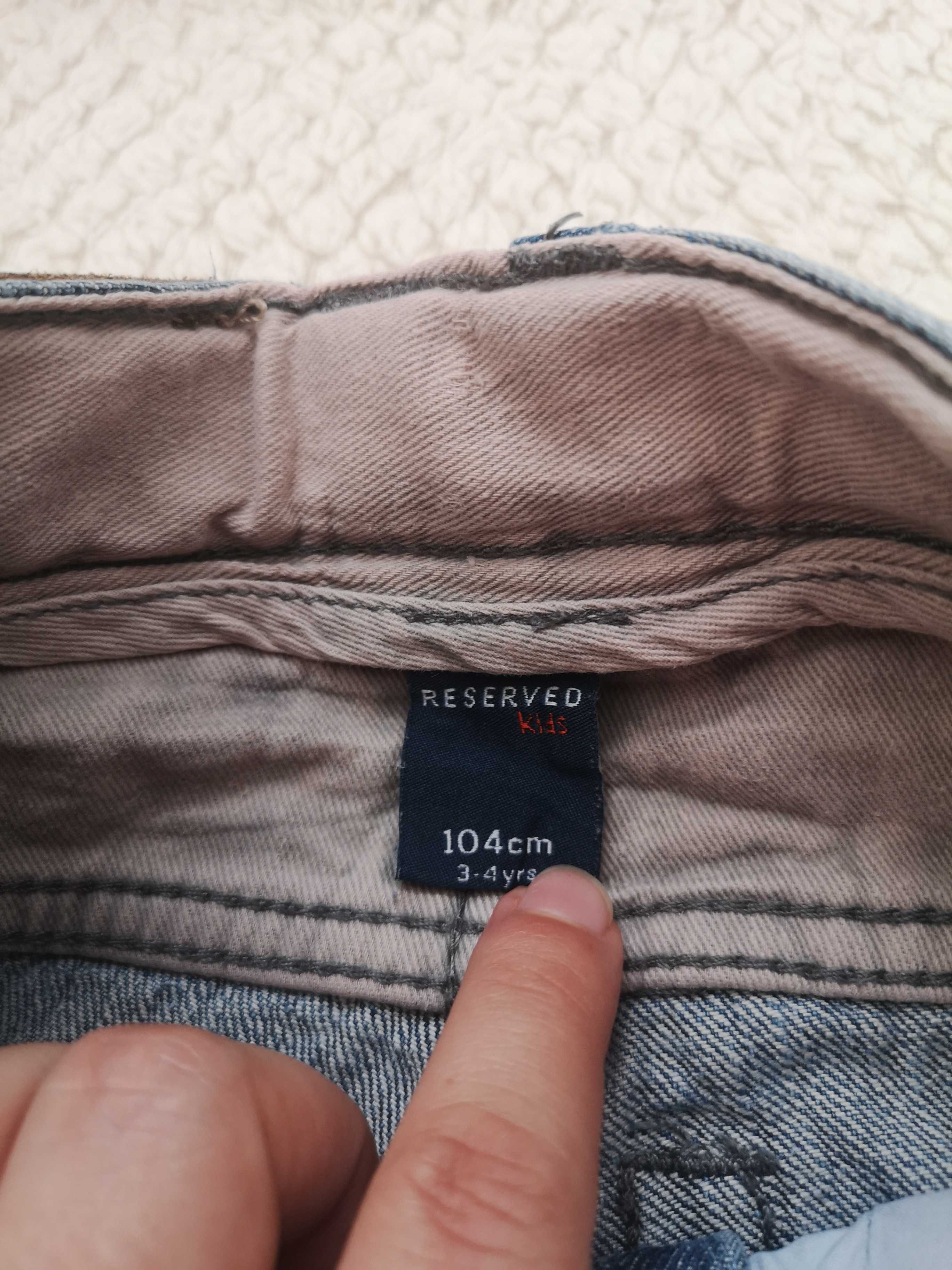 Spodnie jeansowe chłopięce Reserved rozmiar 104