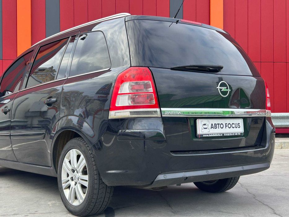 В продажі Opel Zafira 2012 року Можливий обмін/розстрочка