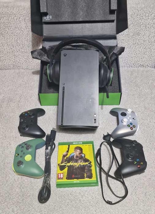Xbox Series X 1TB | Stan idealny | Pad, Cyberpunk 2077 GRATIS | Sosnow