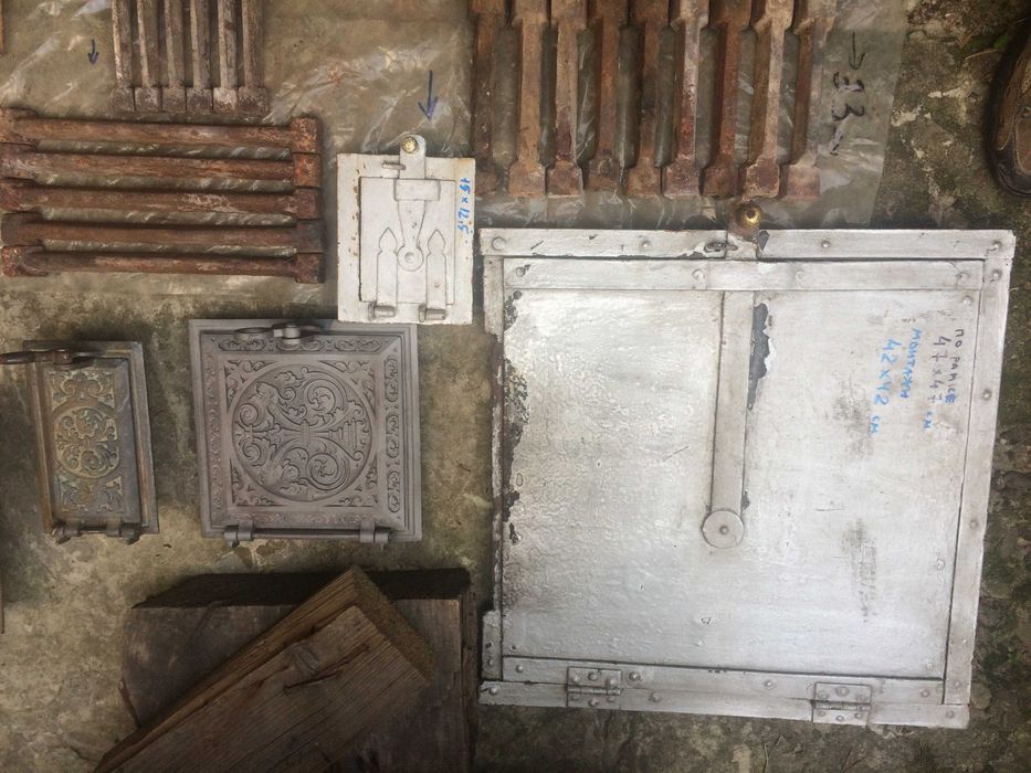 Кахель з розібраноі кухні- рушта, дверкі, духовка, шамотна цегла ША-8