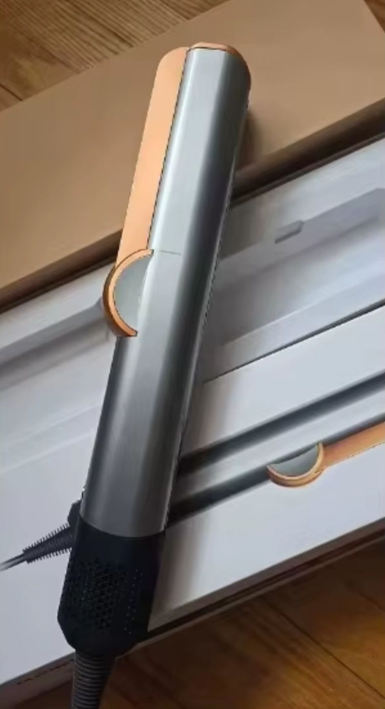Утюжок для волос Dyson Airstrait