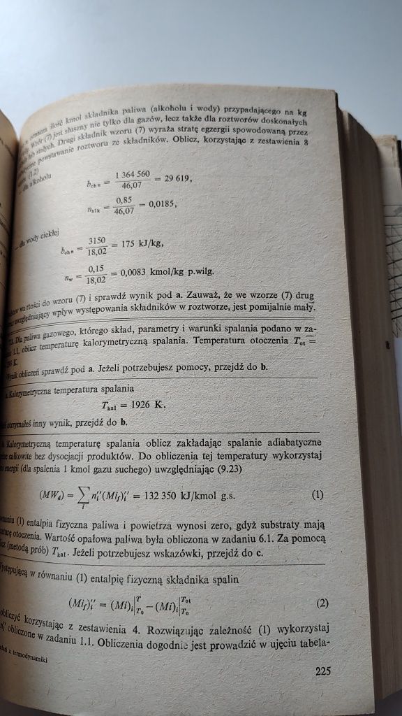 Zbiór zadań z termodynamiki technicznej