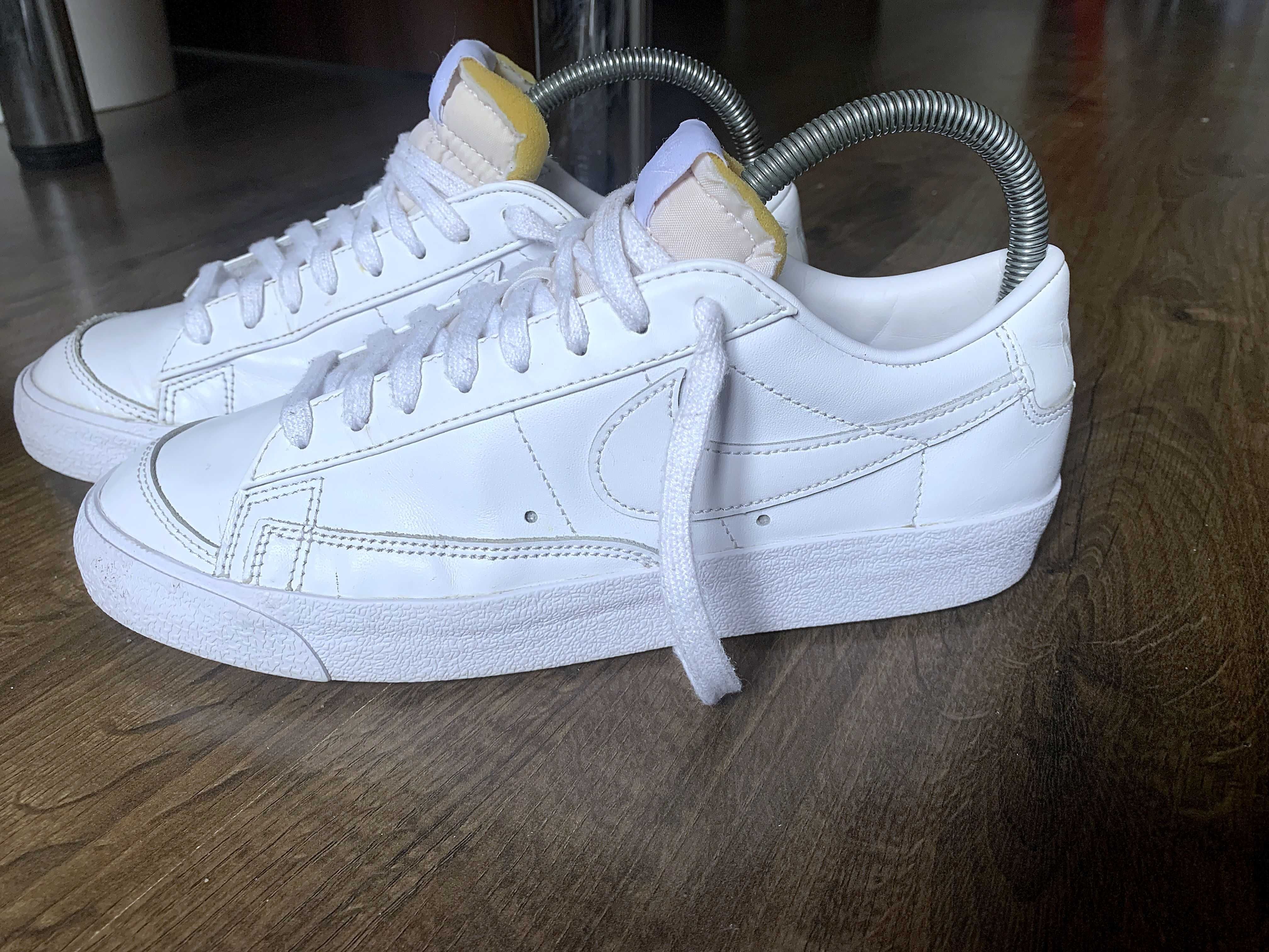 Buty Nike Blazer Low roz.40 biale