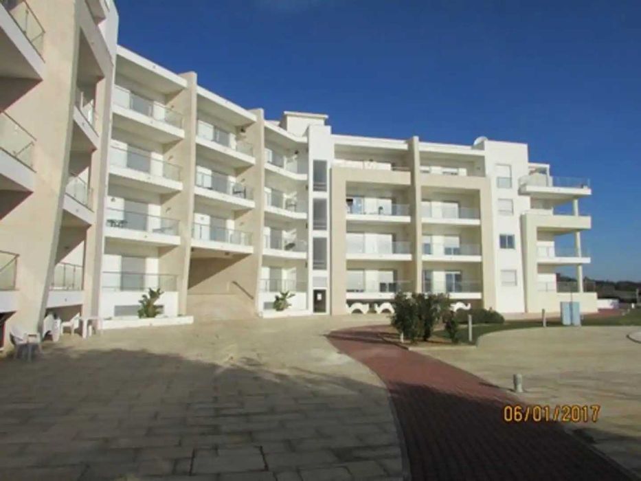 T1  em Albufeira com piscina - mensal