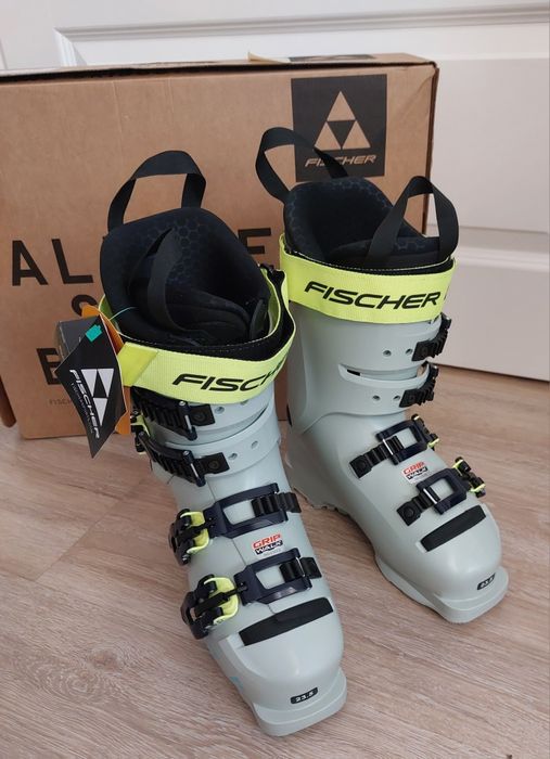 Nowe buty narciarskie damskie Fischer RC4 95 MV VACGW rozm.23,5 (37