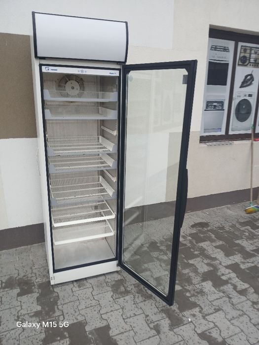 Холодильник професійний. Вітрина. 601376.