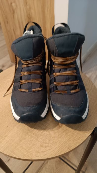 Buty Turystyczne zimowe Quechua SH 100