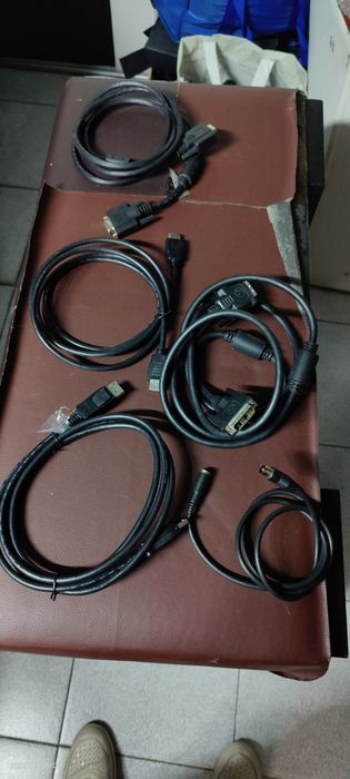 Cabos de várias ligações