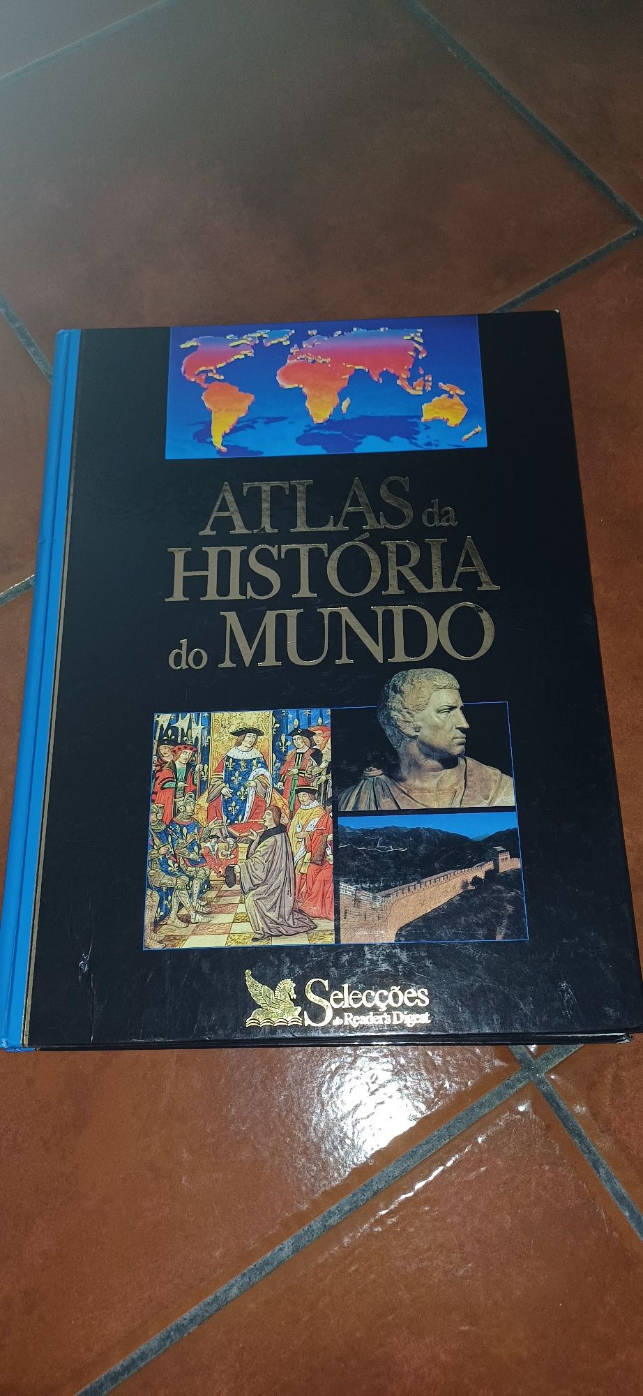 Vendo livro Atlas da História do Mundo