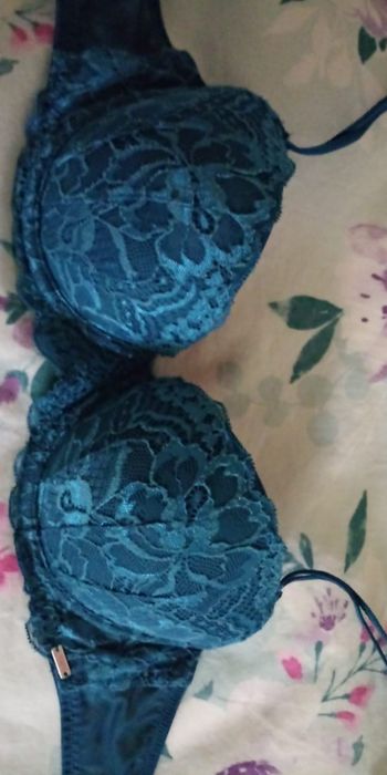 Biustonosz Victoria's Secret 75B