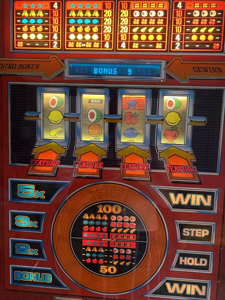 Automat Super Four -sprawny