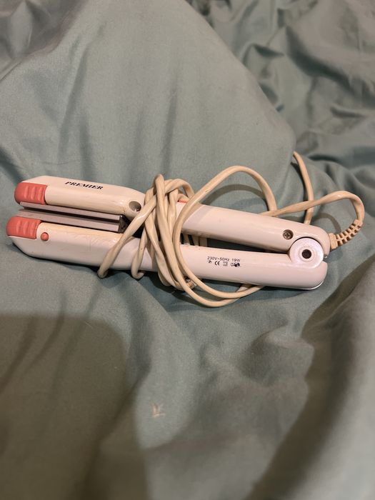 Плойка - гофре для укладання волосся