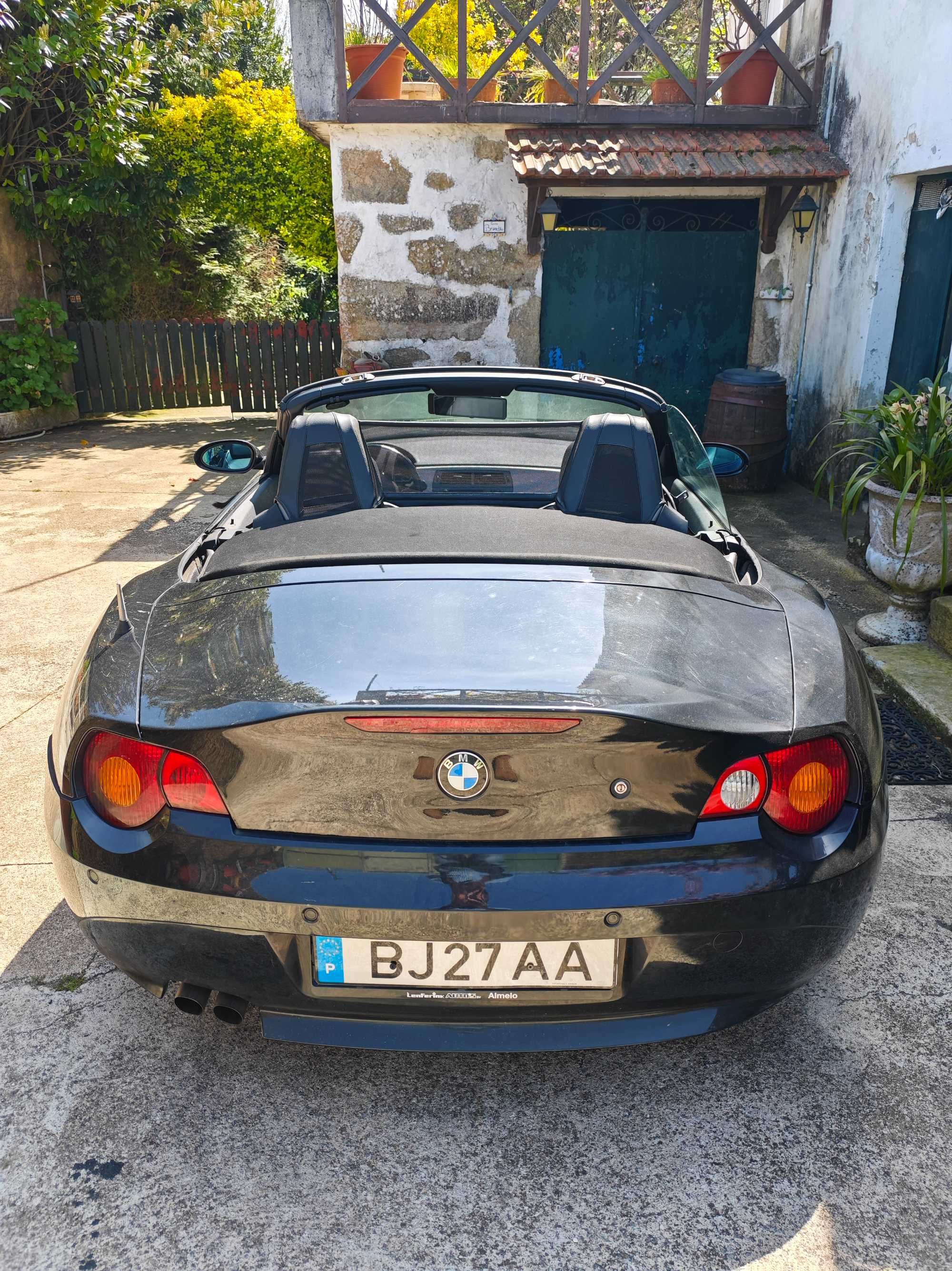 BMW Z4 2500cc, 198 cv
