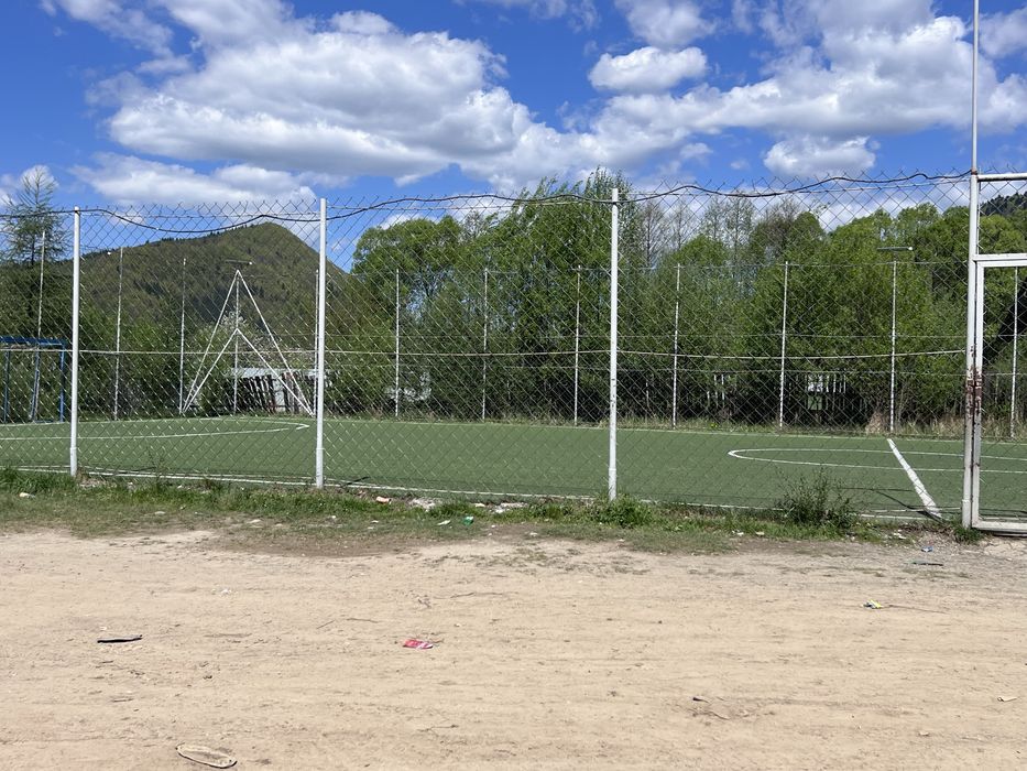 Продається ділянка у центрі Міжгірʼя у горах Закарпаття