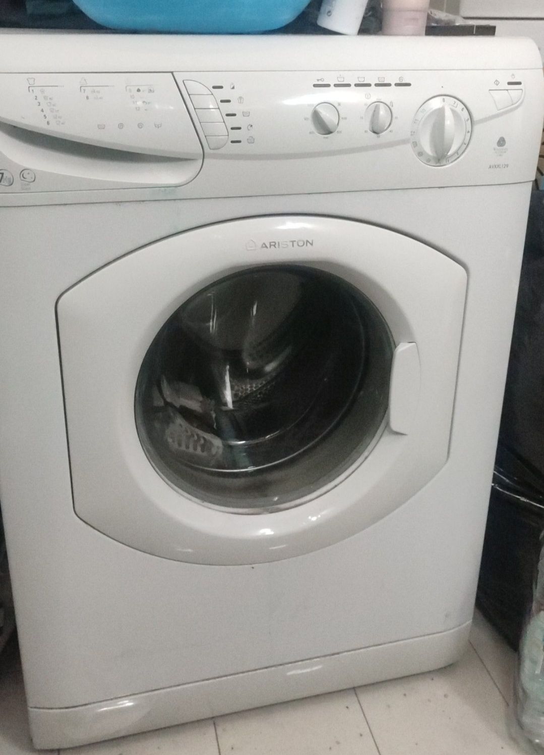 Máquina de lavar roupa Ariston 7 kg - peças