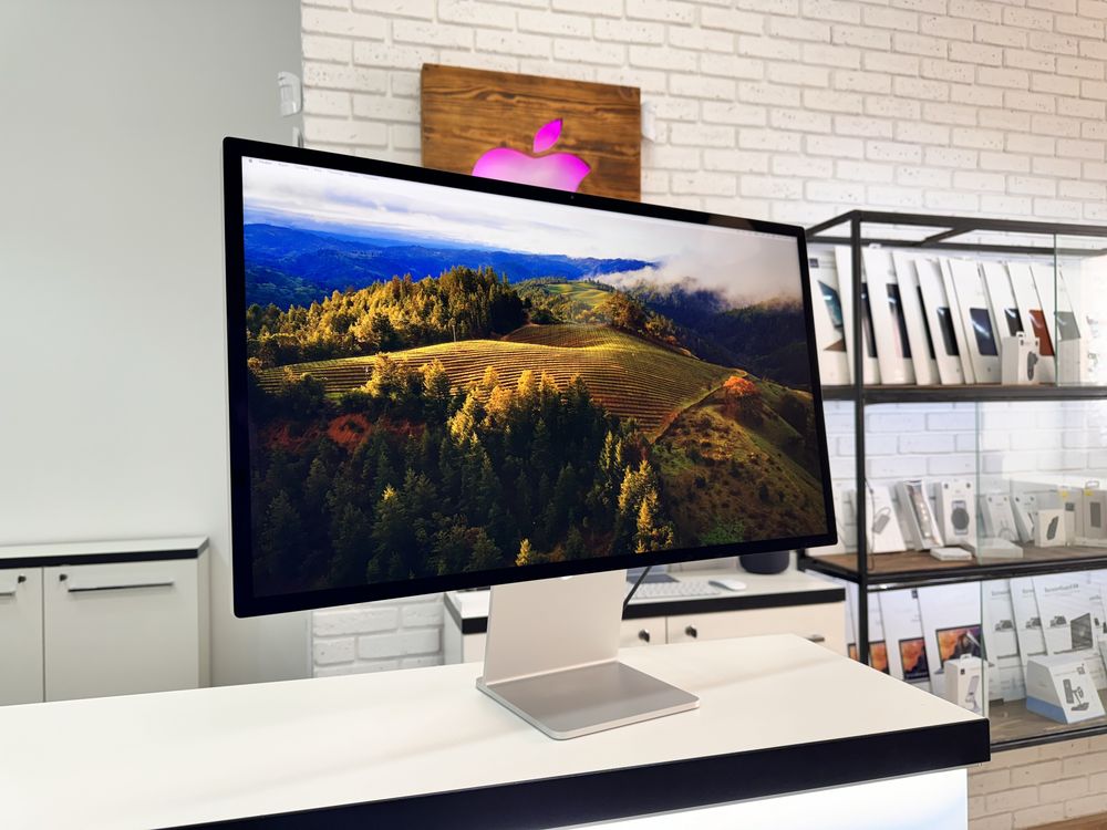 Apple Studio Display (Standard Glass) (MK0U3) Магазин Гарантія