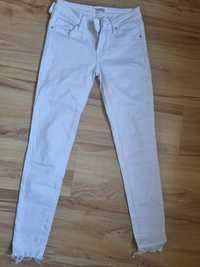 Jeansy białe S - elastyczne