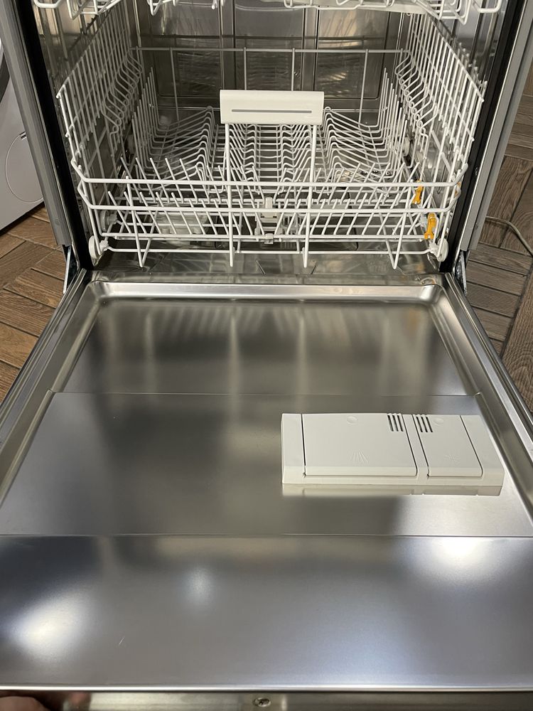 Вбудована посудомийна машина Miele G4990 Jubilee 80 см/ ІДЕАЛЬНИЙ стан