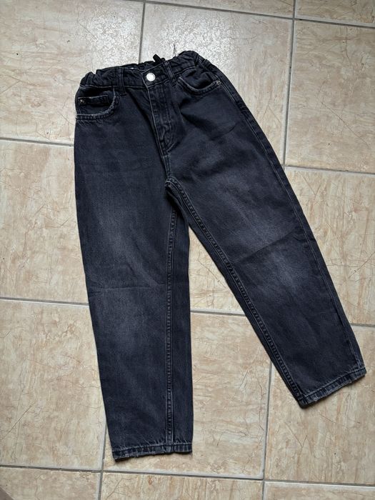 Джинси zara Mom fit 134 розмір, трендові, дуже круто сидять