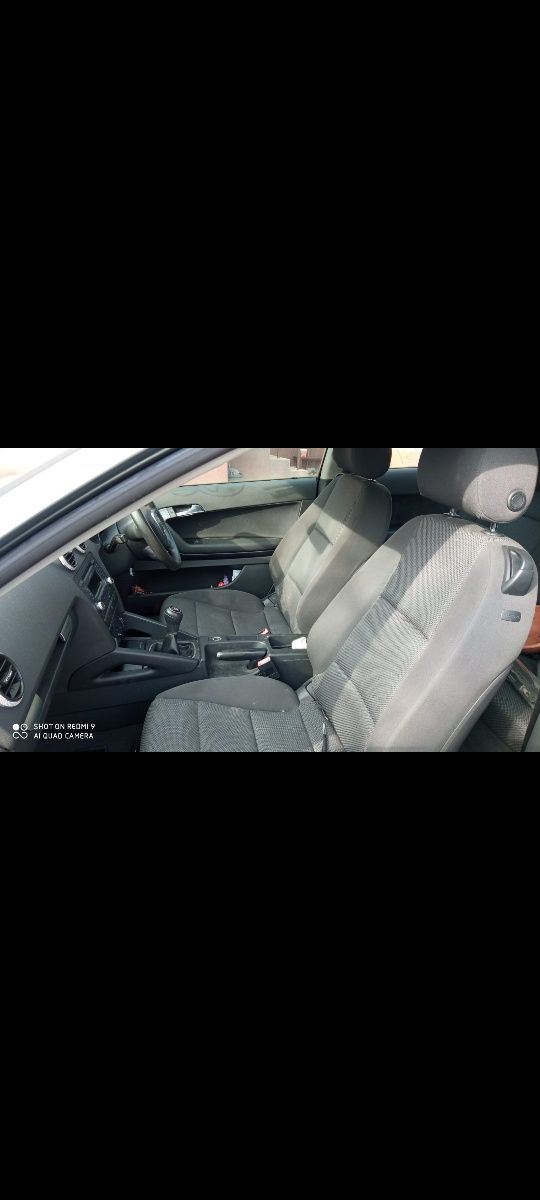 Fotele siedzenia Audi A3 8P 3 Drzwi 3 D bardzo ładne