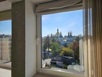 Продам квартриру(154м2)з ремонтом та видом на СофіЇвській собор