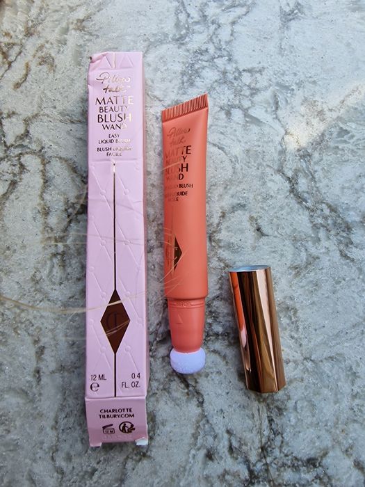 Charlotte Tilbury румяна Pillow talk Peach pop