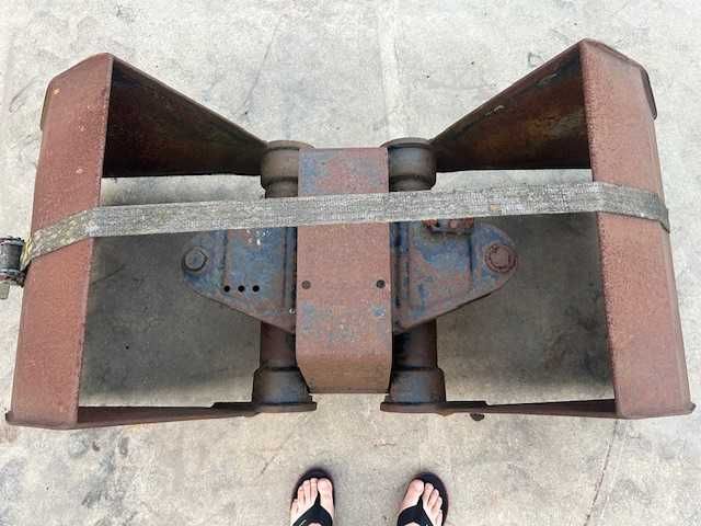 Sprzedam łyżka czerpakowa chwytakowa stan bdb mało używana koparka hds