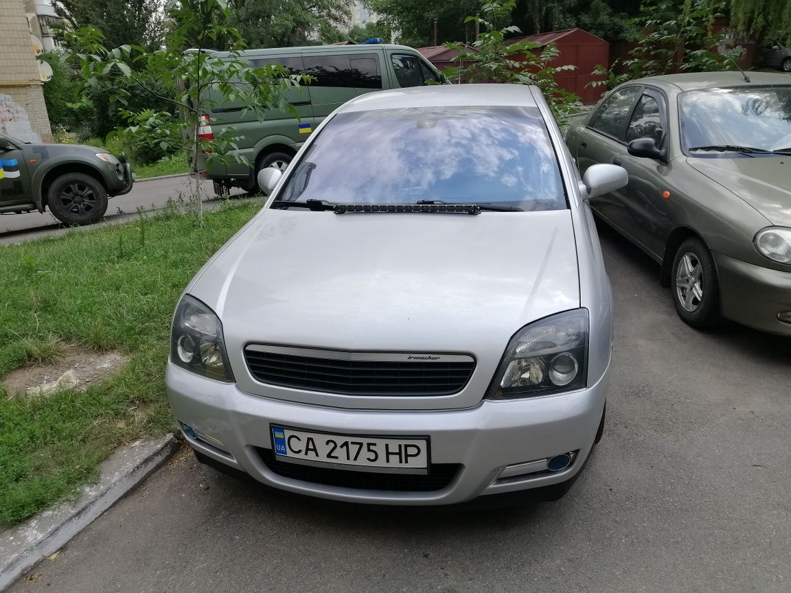 Opel vectra c в доброму станi