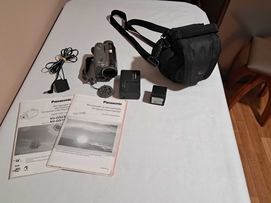 Відеокамера panasonic