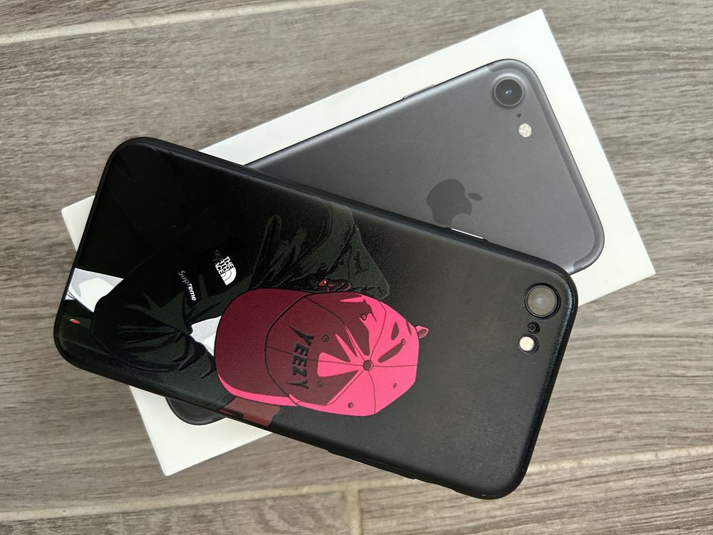 Apple IPhone 7  32 GB