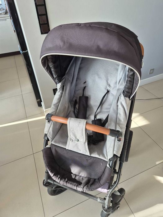 Wózek wielofunkcyjny 4 w 1 spacerówka,  gondola,  nosidełko, isofix