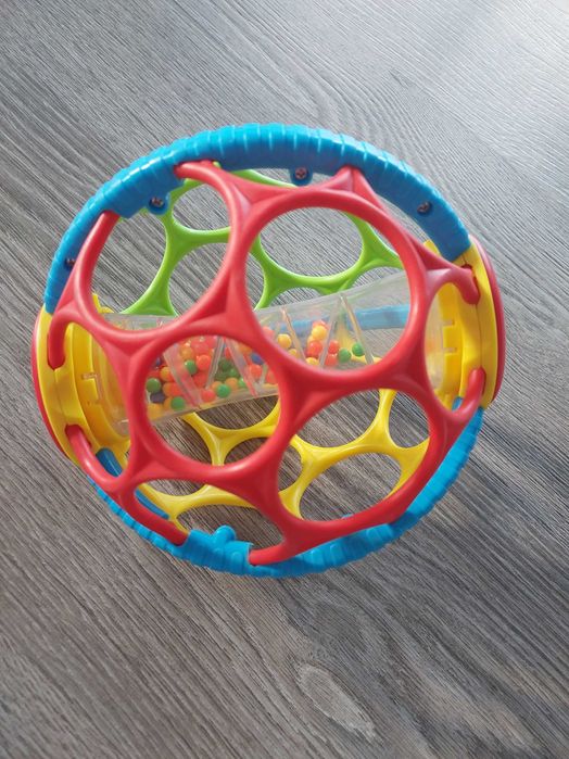 Piłka z grzechotką Bam Bam