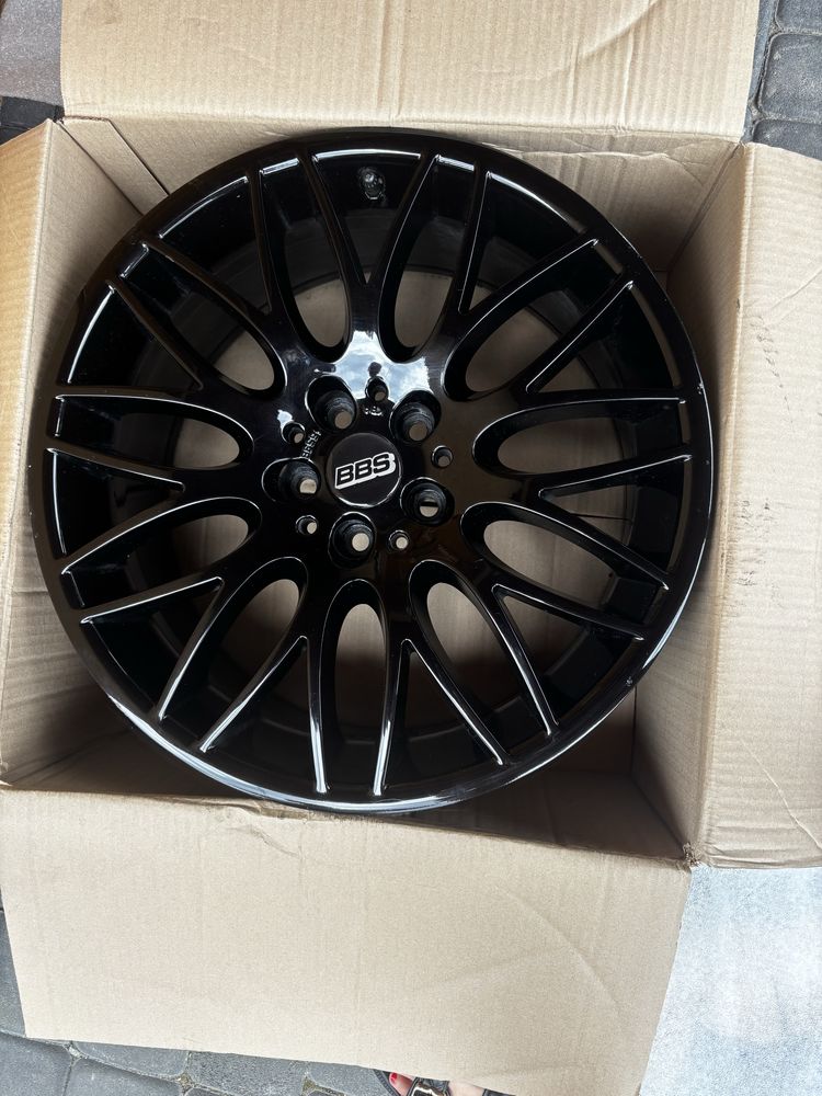 Alufelgi 5x105 R18 komplet