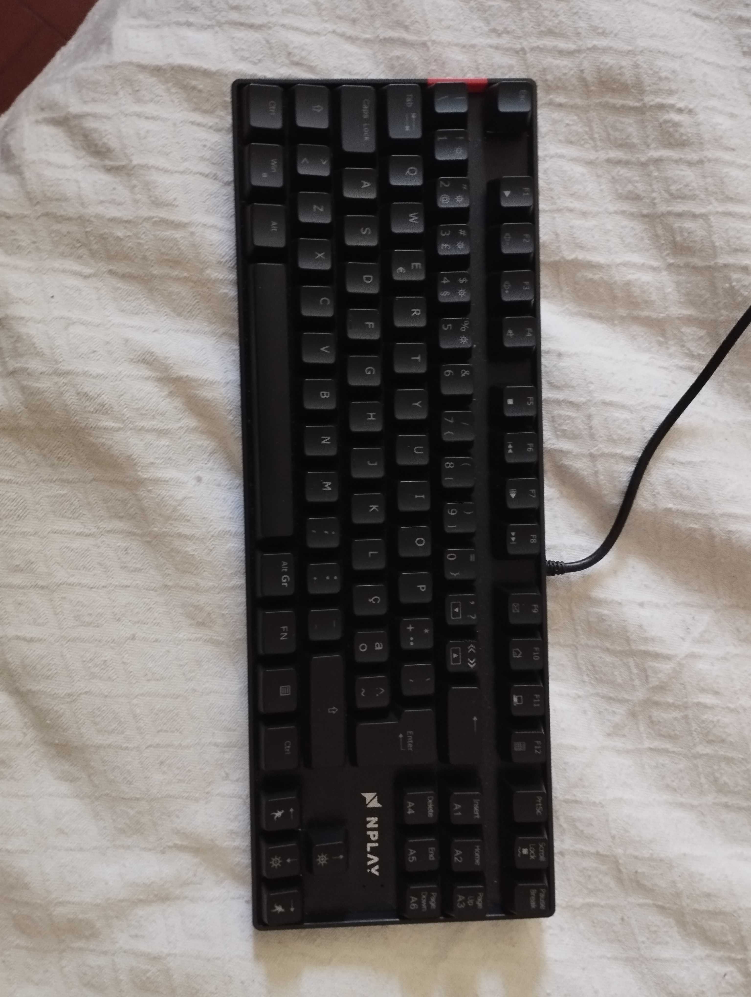 Vendo teclado Gaming NPLAY como novo