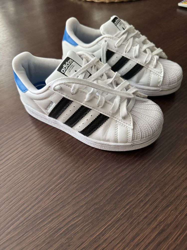 Buty Adidas Superstar r. 29