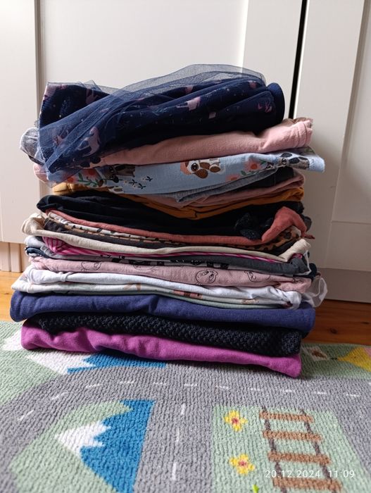 OKAZJA Paka ciuchów 30szt. 122 dziewczynka hm ocieplane legginsy koszu