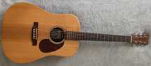 Gitara akustyczna Martin DX1 (2007) lity top / pickup Dean Markley