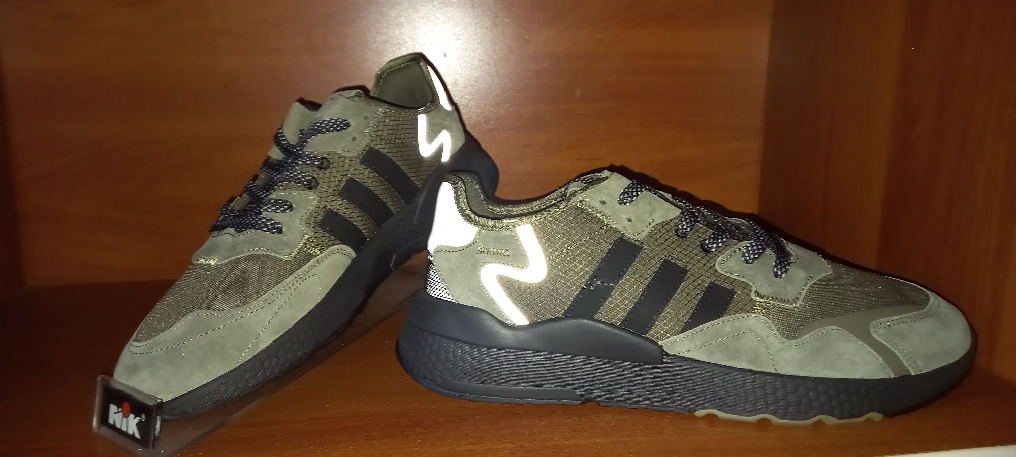 Кросовки adidas лицензия